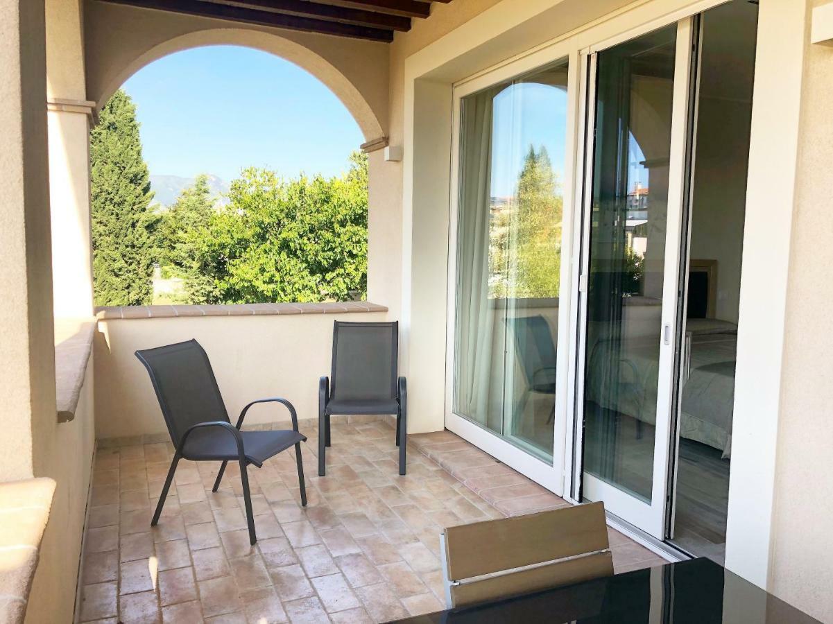 Villa Pirignano Foligno Exterior foto